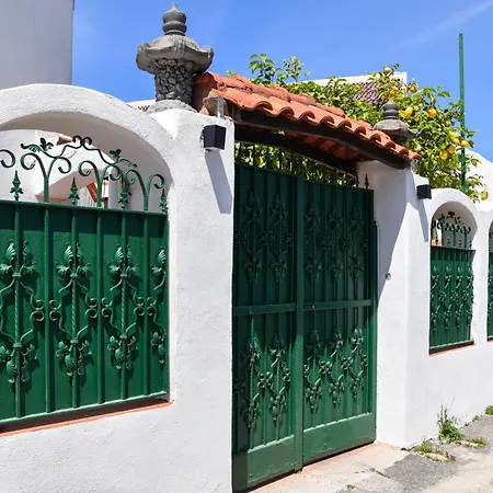 Fantasy House Apartaments Pensionat Forio di Ischia