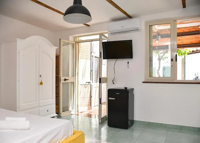 Fantasy House Apartaments 3* Forio di Ischia