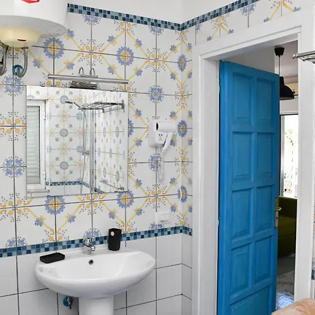 Pensión Fantasy House Forio di Ischia