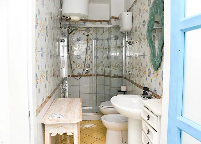 Fantasy House Apartaments Guest house