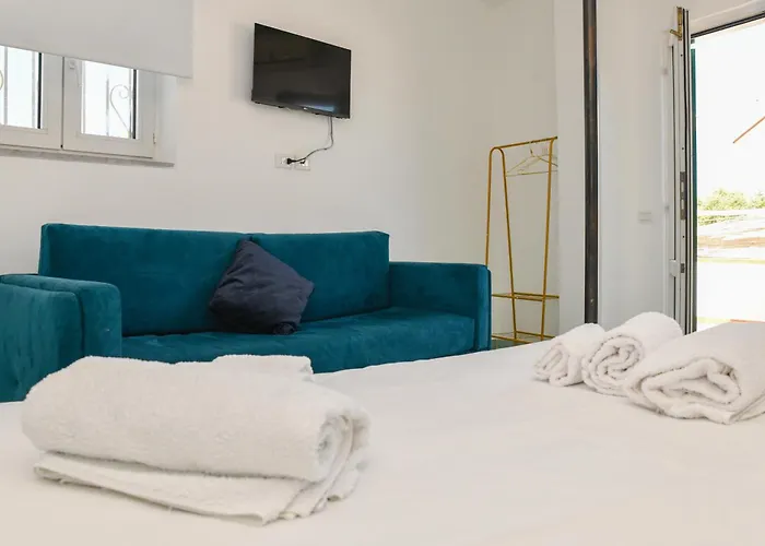 Fantasy House Apartaments Guest house