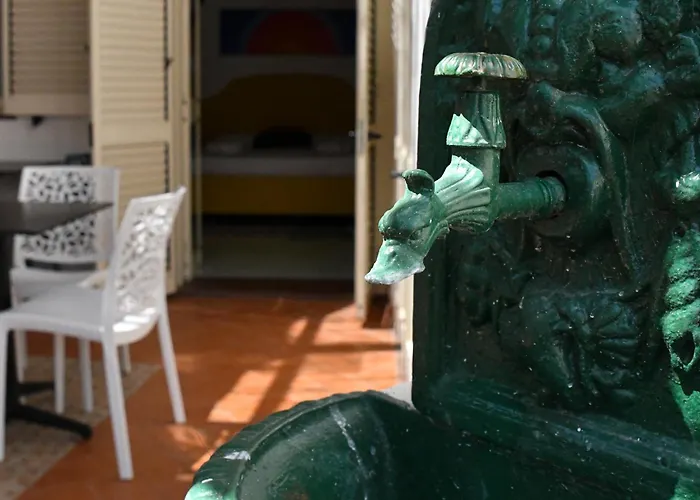 Fantasy House Apartaments Forio (Isola d'Ischia)