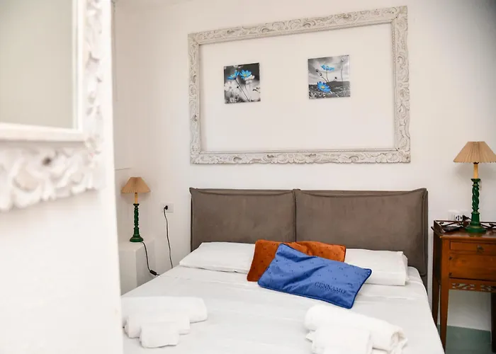 Fantasy House Apartaments 3* Forio (Isola d'Ischia)